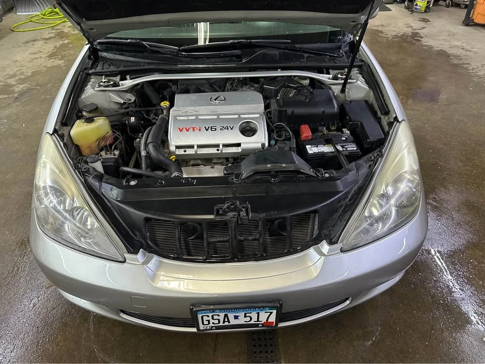 2002 Lexus ES 3rd Gen - Image 9 of 14