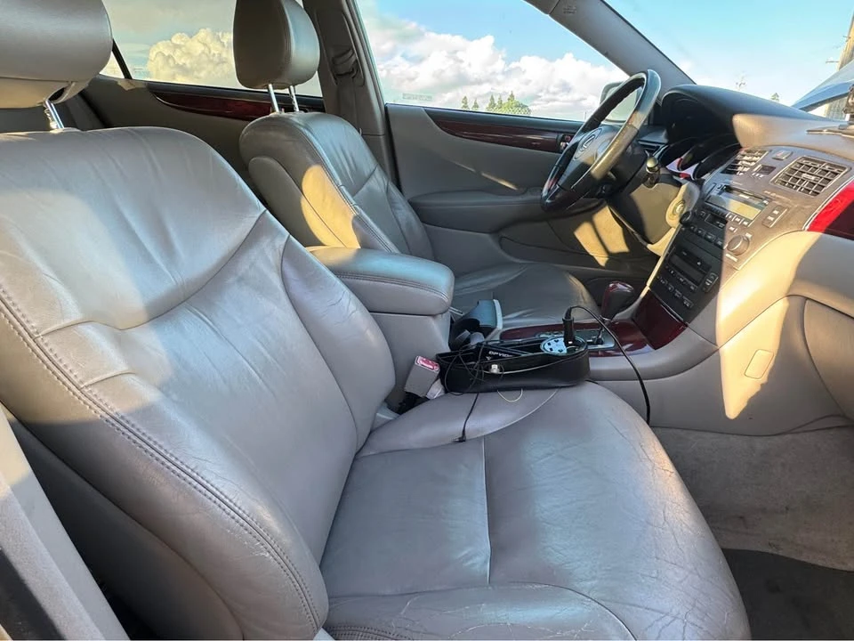 2002 Lexus ES 3rd Gen - Image 4 of 6