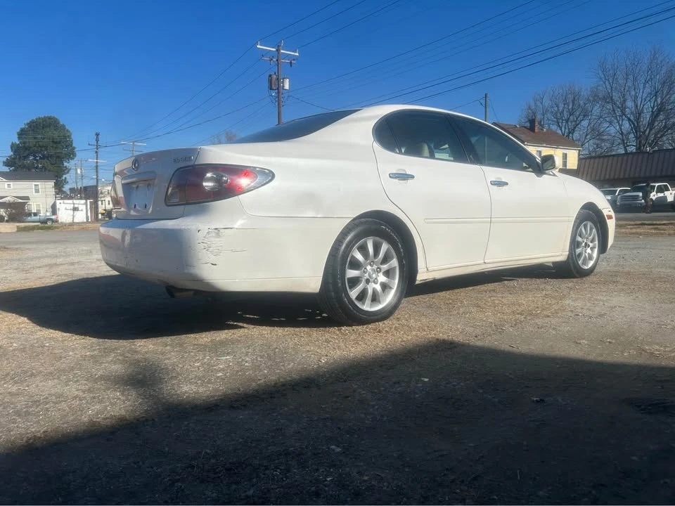 2002 Lexus ES 3rd Gen - Image 4 of 6