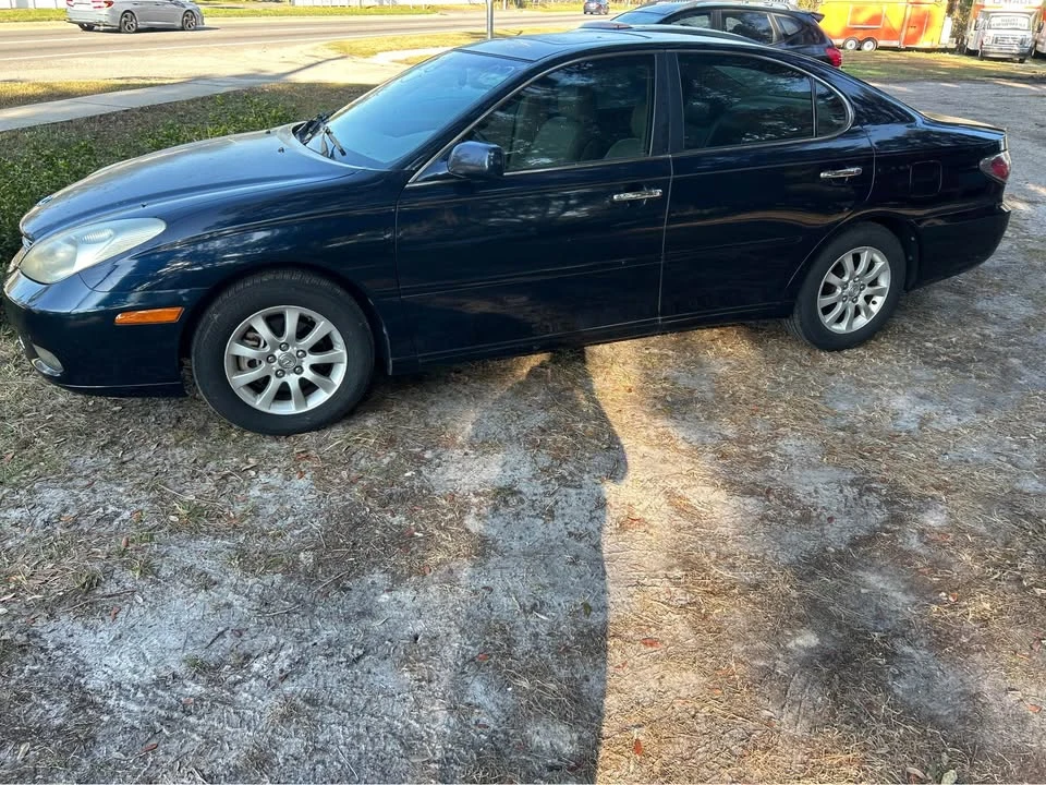 2002 Lexus ES 3rd Gen - Image 2 of 6