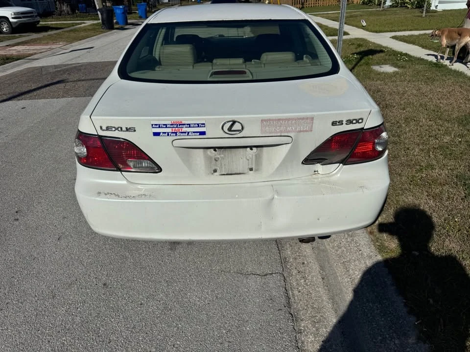 2002 Lexus ES 3rd Gen - Image 6 of 9