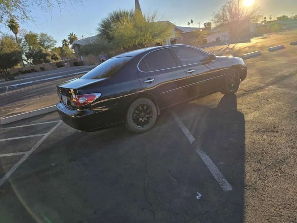 2002 Lexus ES 4th Gen - Image 5 of 12
