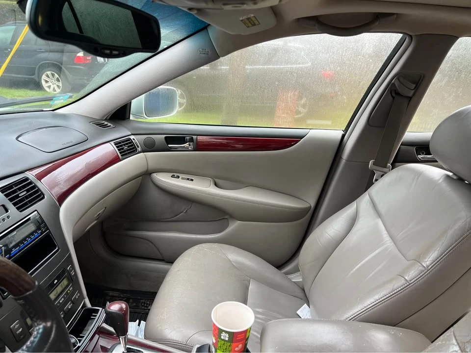 2002 Lexus ES 3rd Gen - Image 8 of 8