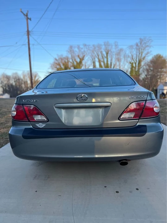 2002 Lexus ES 3rd Gen - Image 4 of 14