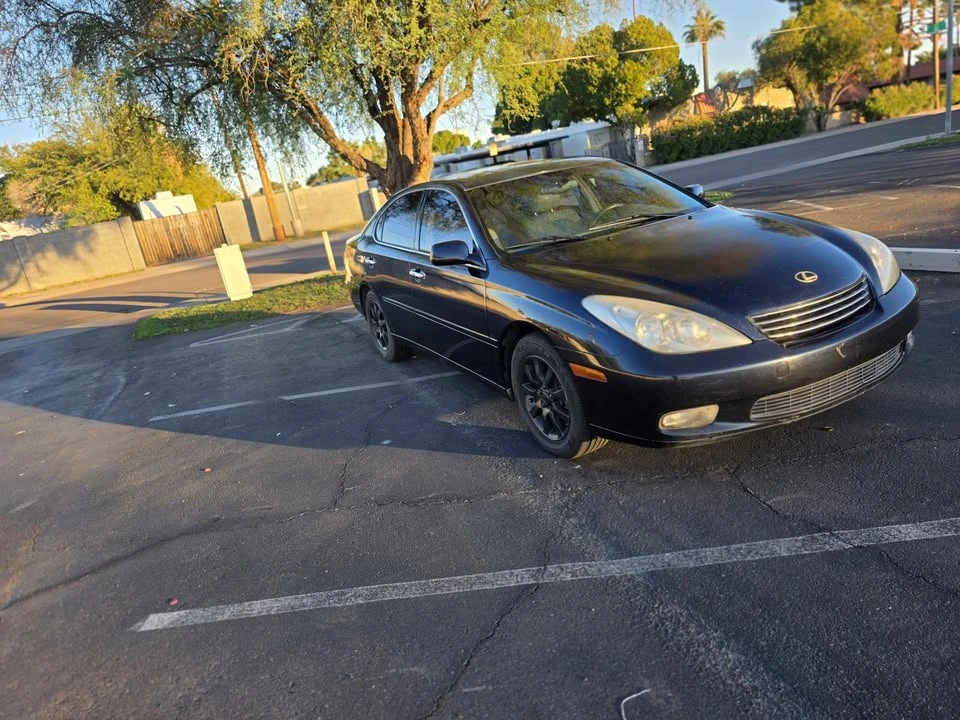 2002 Lexus ES 4th Gen - Image 2 of 12