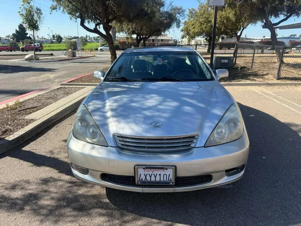 2002 Lexus ES 3rd Gen - Image 3 of 13