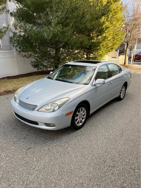 2002 Lexus ES 4th Gen - Image 7 of 15