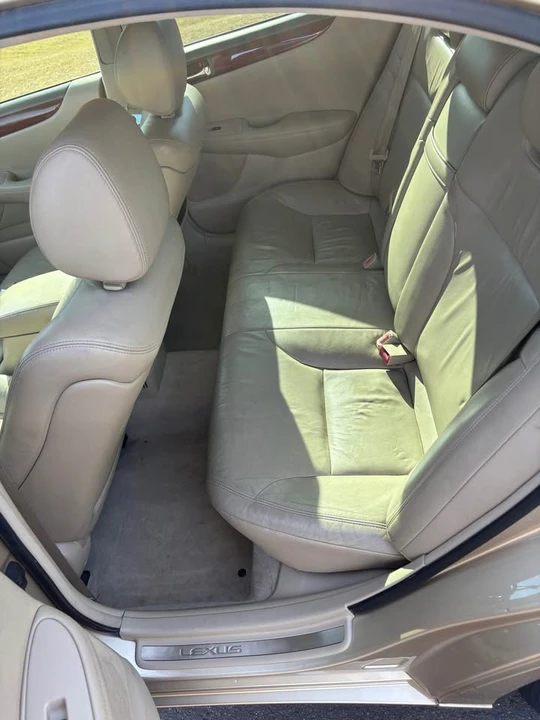 2002 Lexus ES 3rd Gen - Image 7 of 8