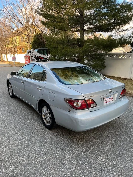 2002 Lexus ES 4th Gen - Image 14 of 15