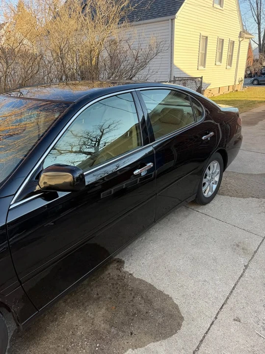 2002 Lexus ES 4th Gen - Image 2 of 7