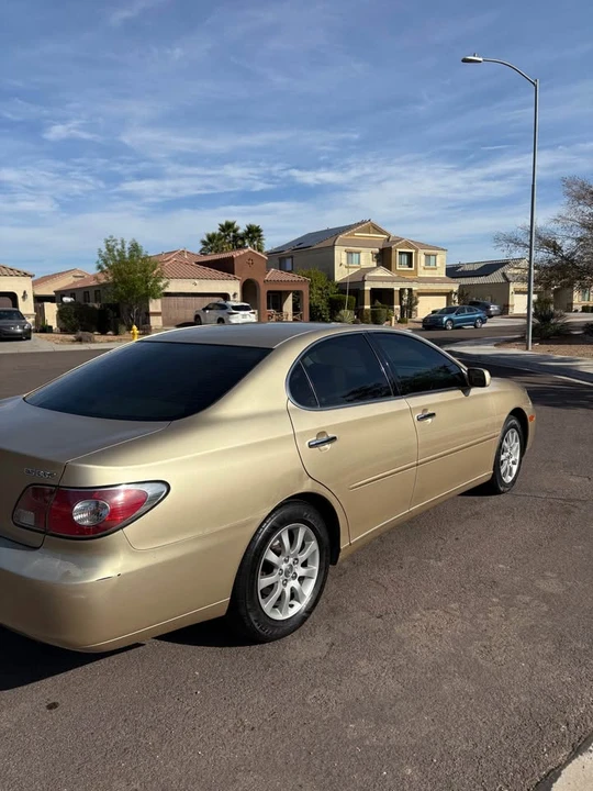2002 Lexus ES 3rd Gen - Image 3 of 8