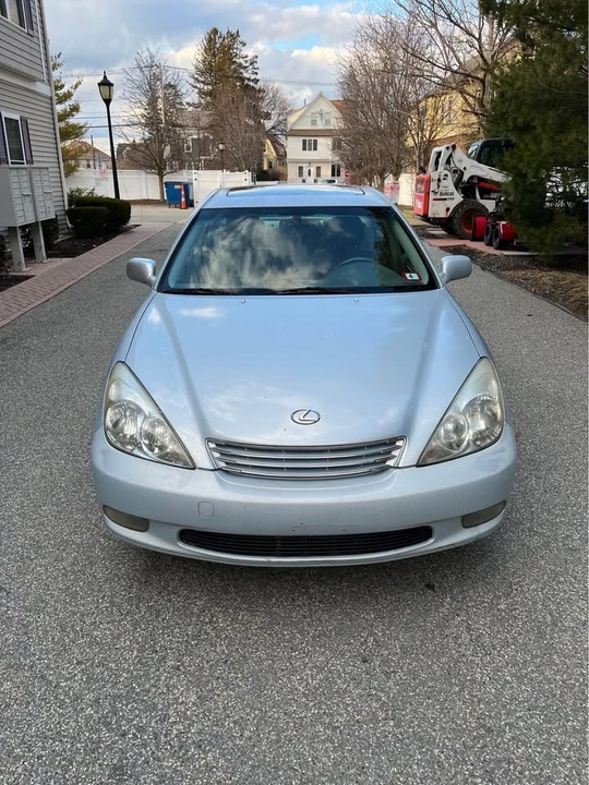 2002 Lexus ES 4th Gen - Image 12 of 15