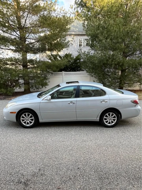 2002 Lexus ES 4th Gen - Image 6 of 15