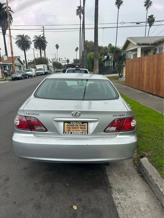 2002 Lexus ES 3rd Gen - Image 4 of 7