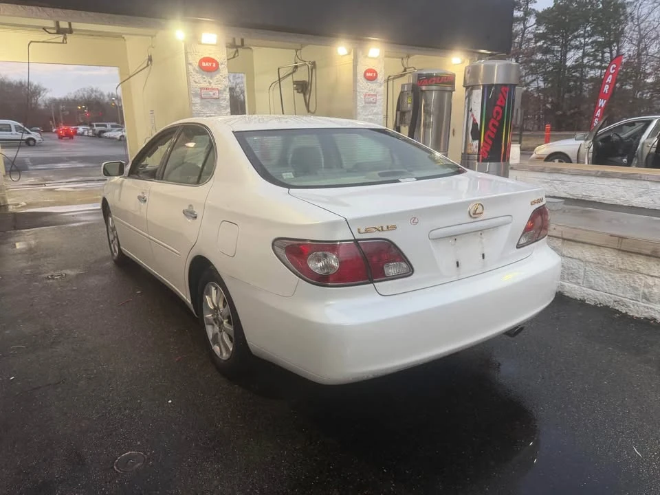 2002 Lexus ES 3rd Gen - Image 5 of 14