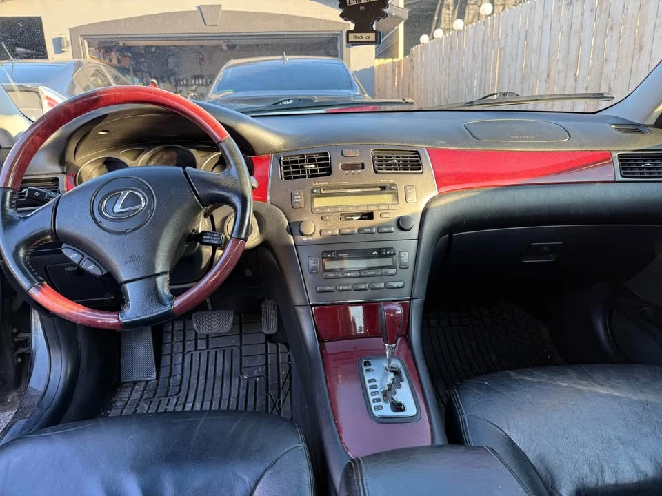 2002 Lexus ES 4th Gen - Image 3 of 6