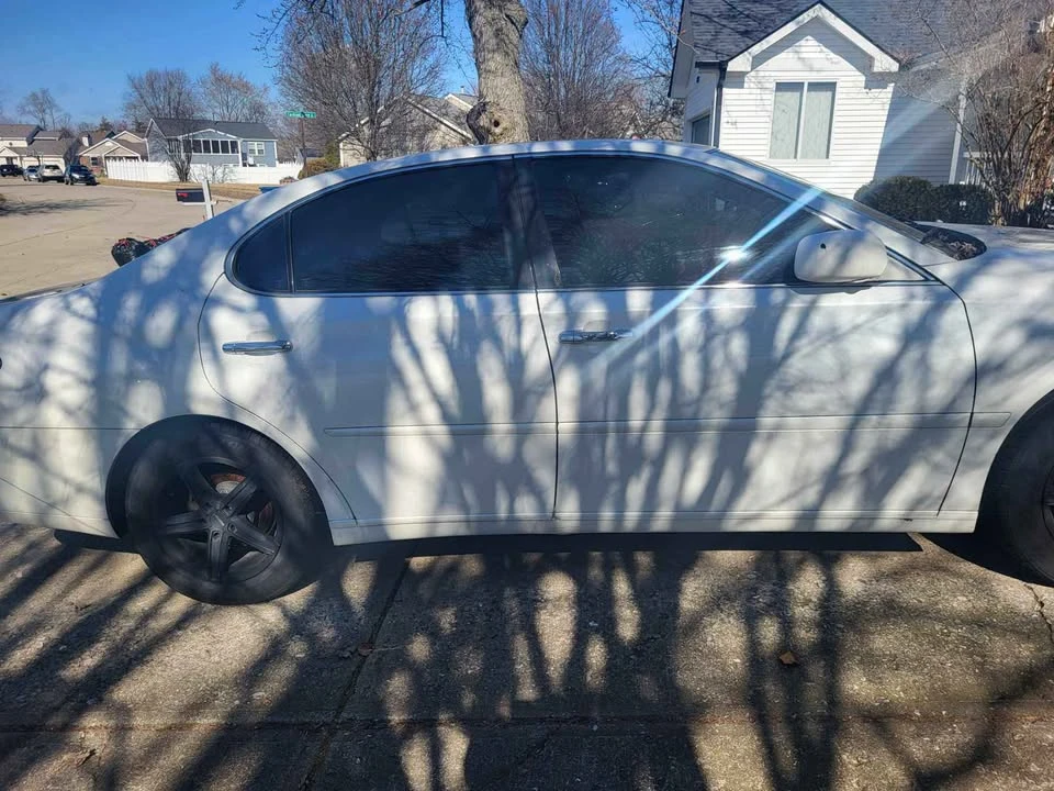 2002 Lexus ES 3rd Gen - Image 2 of 9