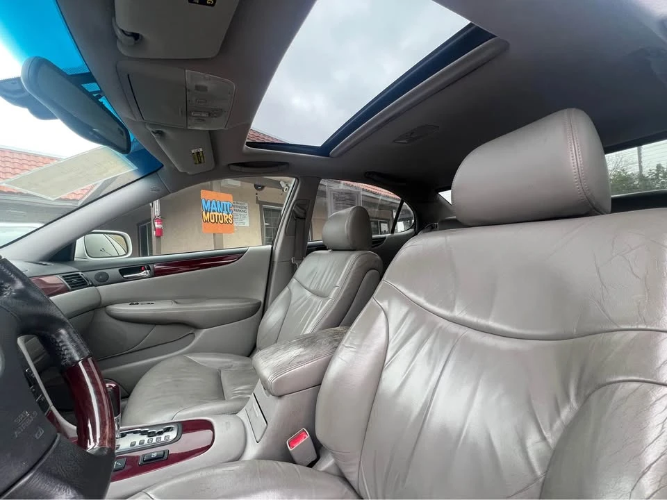 2002 Lexus ES 4th Gen - Image 16 of 16