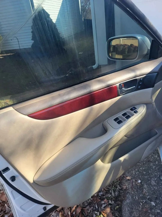 2002 Lexus ES 3rd Gen - Image 4 of 9