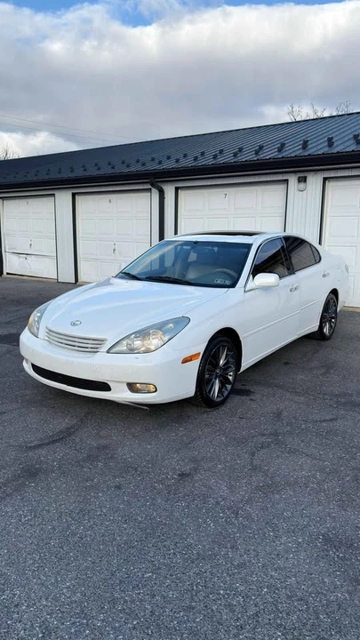 2002 Lexus ES 4th Gen - Image 8 of 12