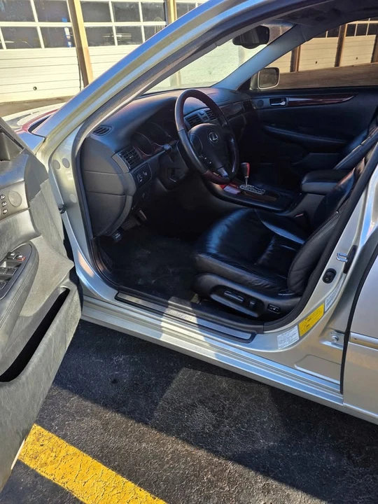 2002 Lexus ES 3rd Gen - Image 6 of 9