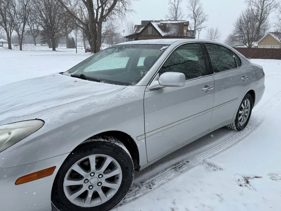 2002 Lexus ES 4th Gen - Image 4 of 14