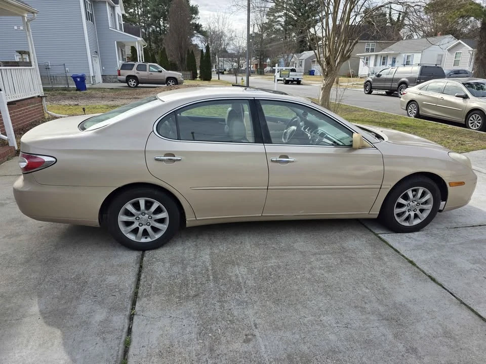 2002 Lexus ES 4th Gen - Image 2 of 6