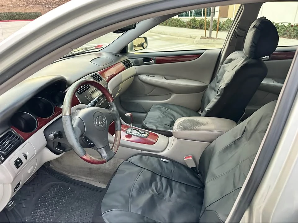 2002 Lexus ES 3rd Gen - Image 9 of 12