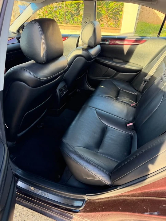 2002 Lexus ES 3rd Gen - Image 10 of 11