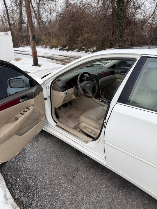 2002 Lexus ES 3rd Gen - Image 5 of 7