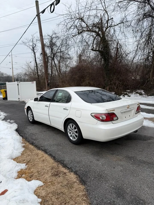 2002 Lexus ES 3rd Gen - Image 3 of 7