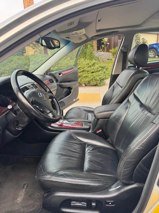 2002 Lexus ES 4th Gen - Image 6 of 10