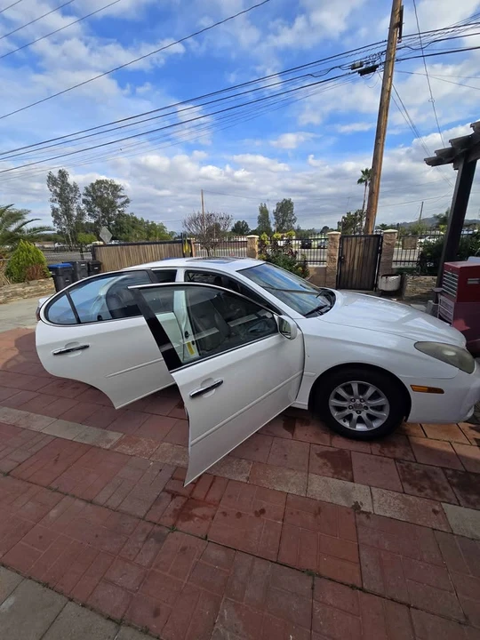 2002 Lexus ES 3rd Gen - Image 11 of 11