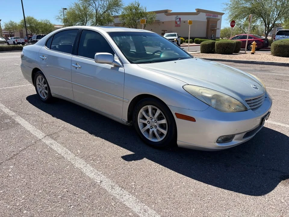 2002 Lexus ES 4th Gen - Image 3 of 8