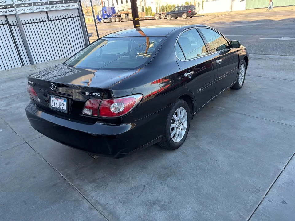 2002 Lexus ES 4th Gen - Image 17 of 17