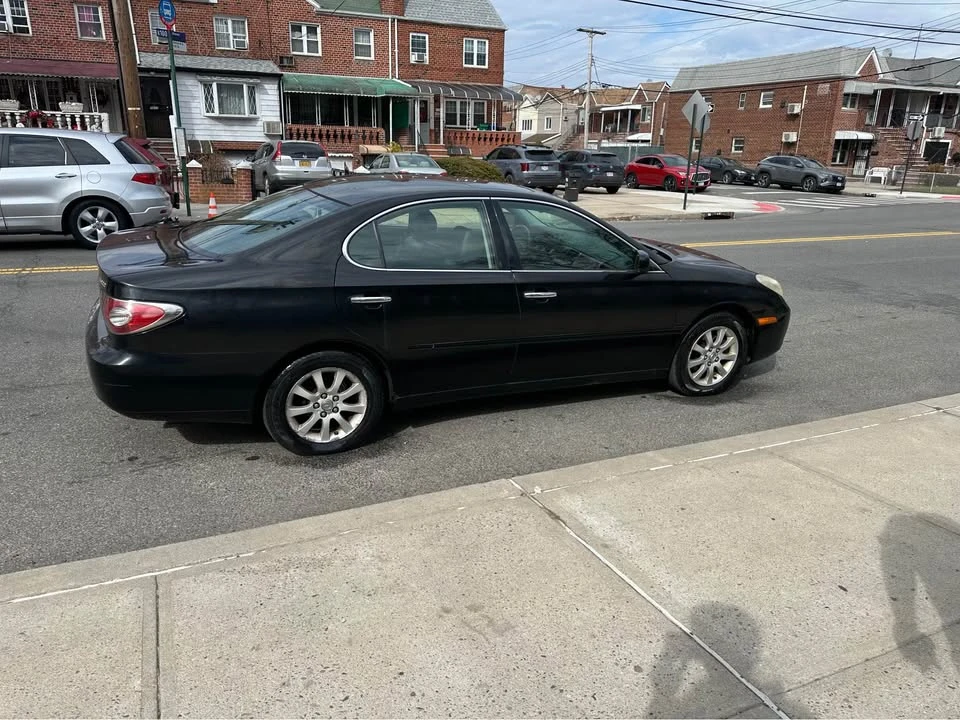 2002 Lexus ES 4th Gen - Image 4 of 6