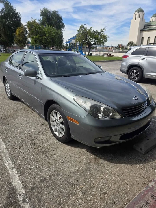 2002 Lexus ES 4th Gen - Image 13 of 20