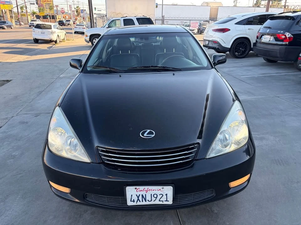 2002 Lexus ES 4th Gen - Image 2 of 20