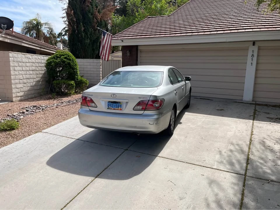 2002 Lexus ES 4th Gen - Image 4 of 13