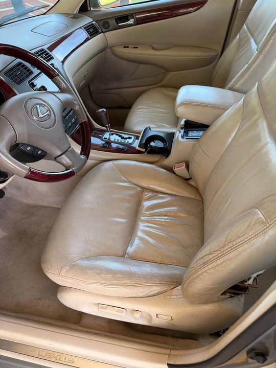 2002 Lexus ES 4th Gen - Image 8 of 10