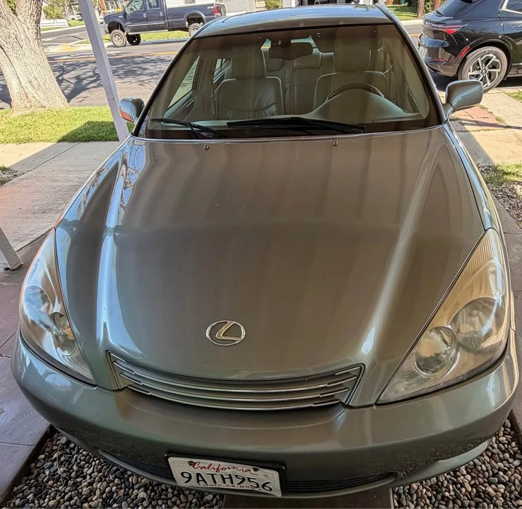 2002 Lexus ES 4th Gen - Image 2 of 10
