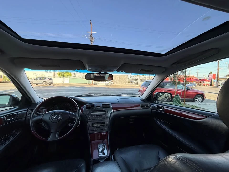 2002 Lexus ES 4th Gen - Image 17 of 20
