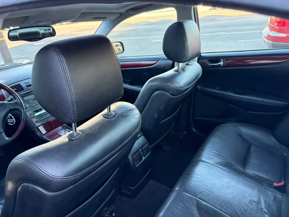 2002 Lexus ES 4th Gen - Image 5 of 20