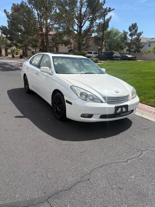 2002 Lexus ES 4th Gen - Image 9 of 14