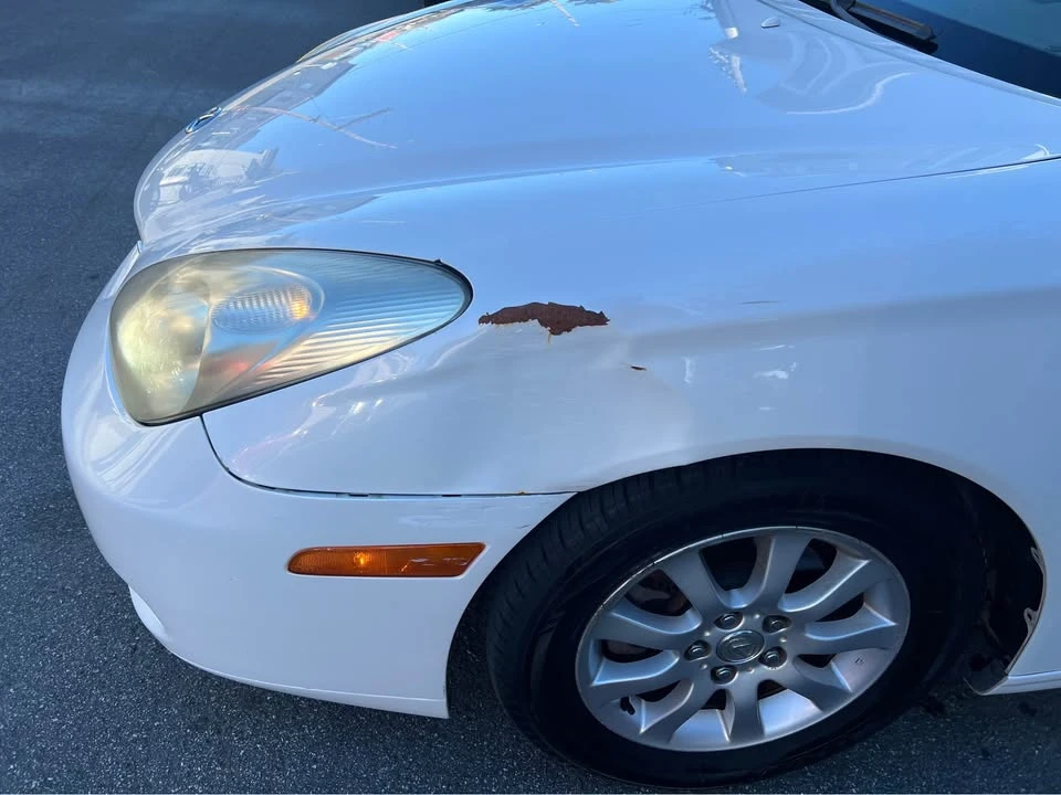 2002 Lexus ES 4th Gen - Image 11 of 18