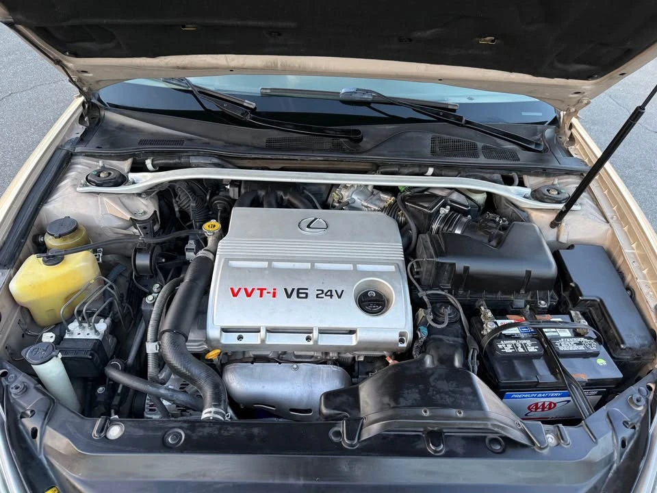 2002 Lexus ES 4th Gen - Image 15 of 16