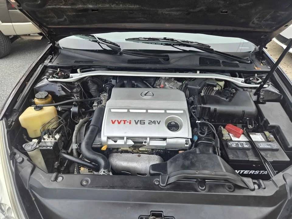 2002 Lexus ES 4th Gen - Image 8 of 10