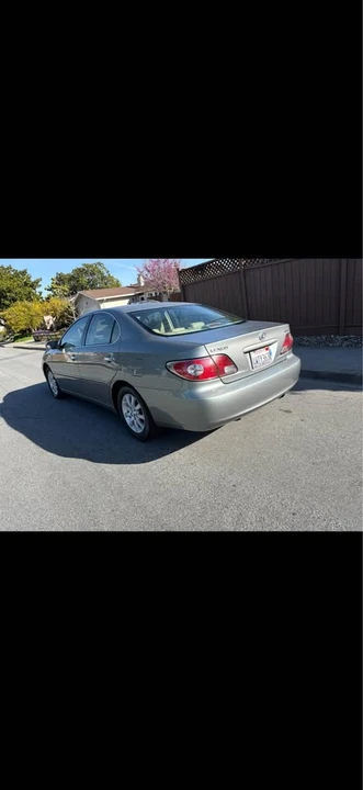 2002 Lexus ES 4th Gen - Image 3 of 9