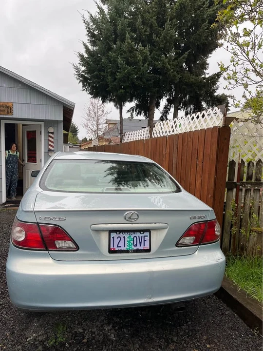 2002 Lexus ES 3rd Gen - Image 2 of 5