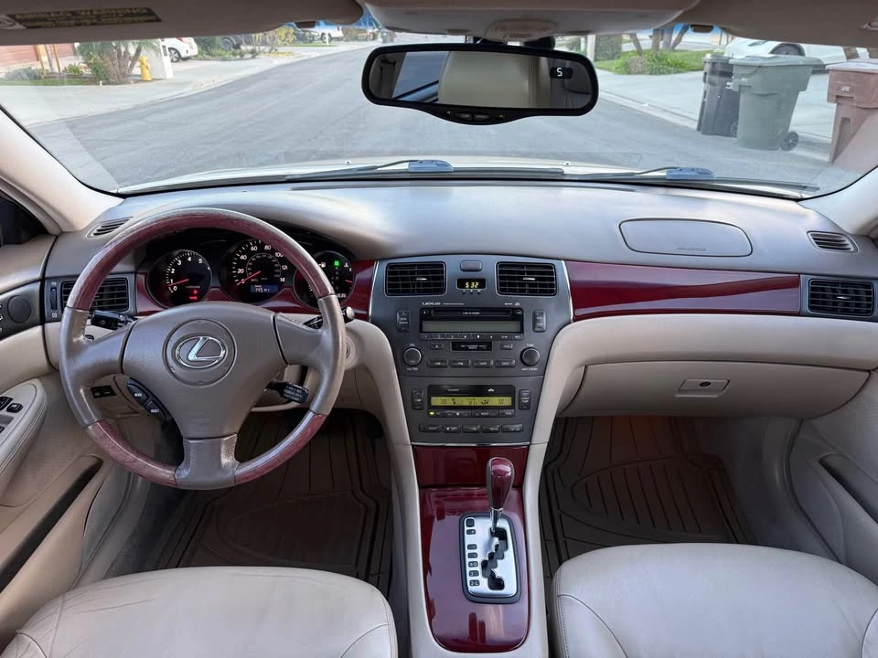 2002 Lexus ES 4th Gen - Image 14 of 16